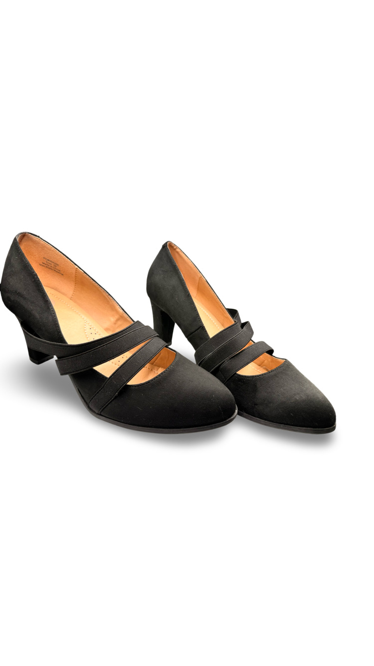 Journee Collection Loren Comfort Block Heel Pumps
